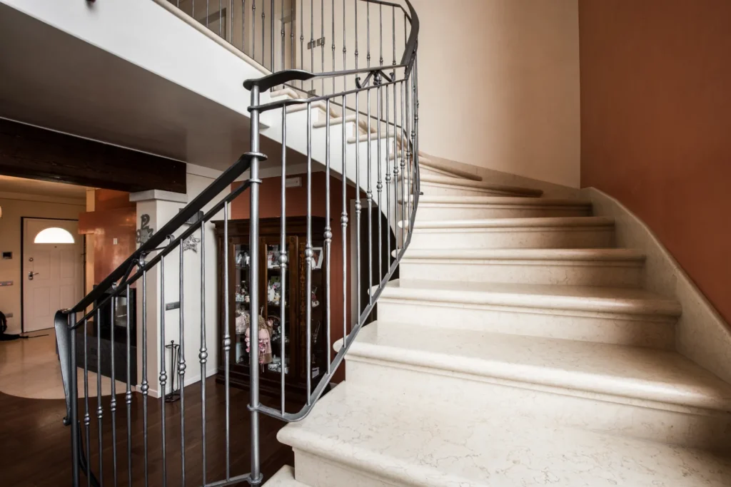 impresa edile specializzata in ristrutturazioni edilizie chiavi in mano a Vicenza Padova Treviso Rovigo e nel Veneto centrale casa 04 GIO 3504